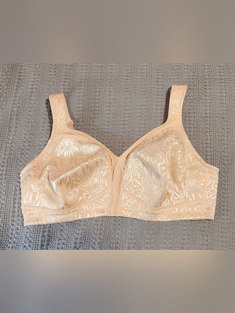 38DD Wingslove Full Coverage Non Padded Comfort Minimizer Wire-Free Bra